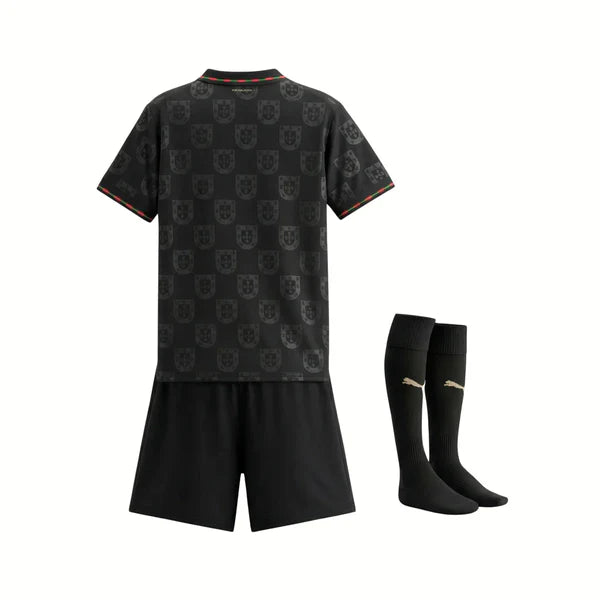 Kit Infantil Portugal 25/26 - Edição Especial Eusébio